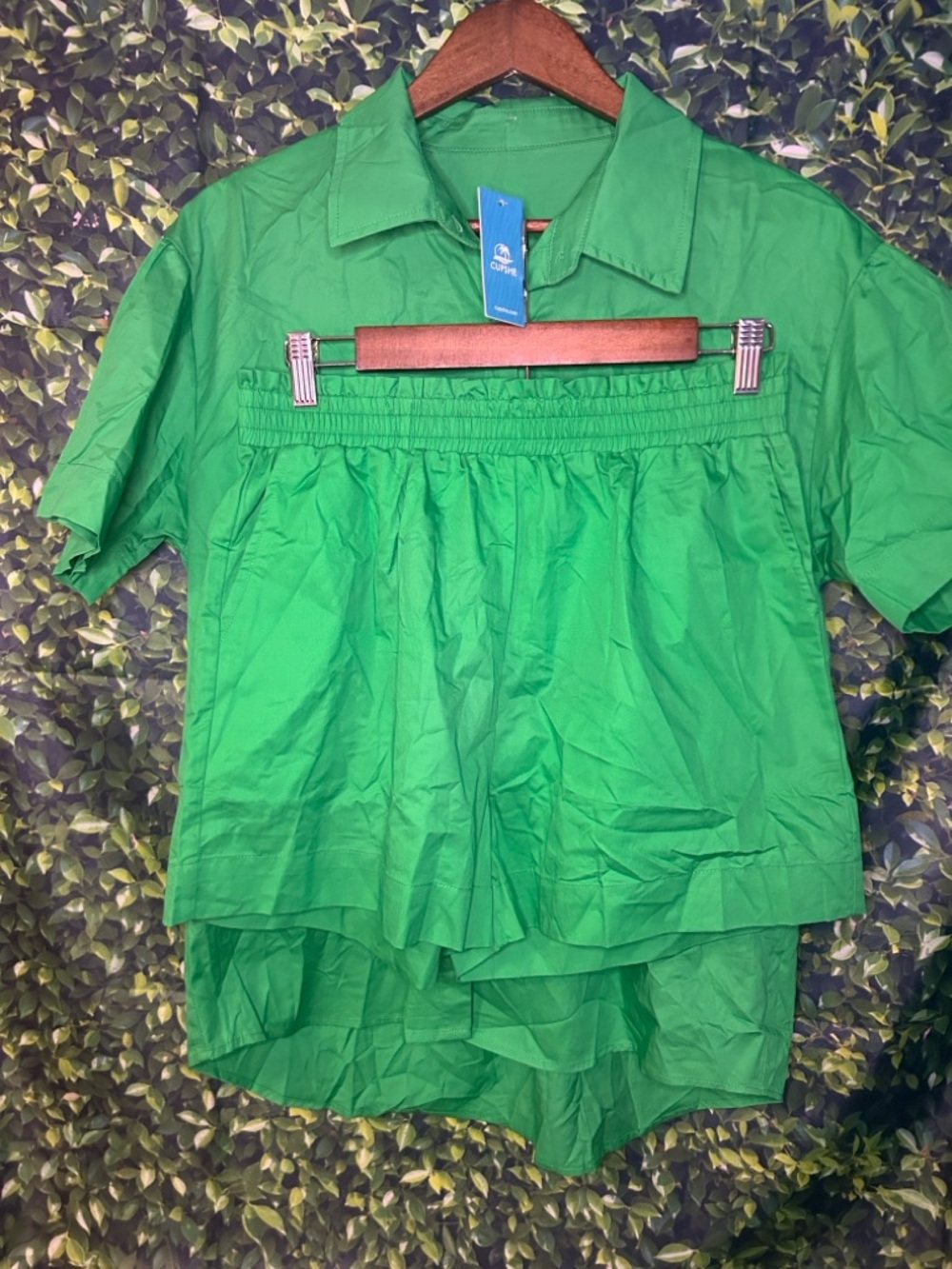 Cupshe Bright Green Two-Piece Set - Collared Top & Shorts